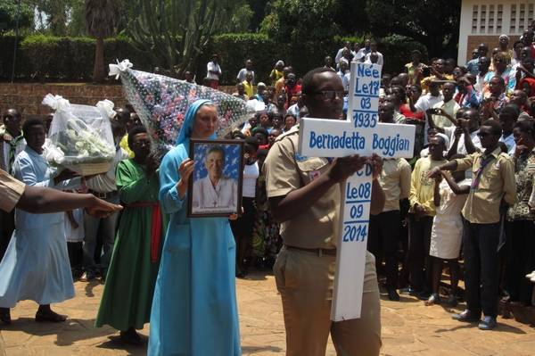 Il grazie dell'Africa alle suore uccise2