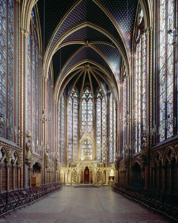 L’uomo della sindone 4 - La Sainte-Chapelle a Parigi, fatta costruire tra il 1246 e il 1248 da Luigi IX per custodire le