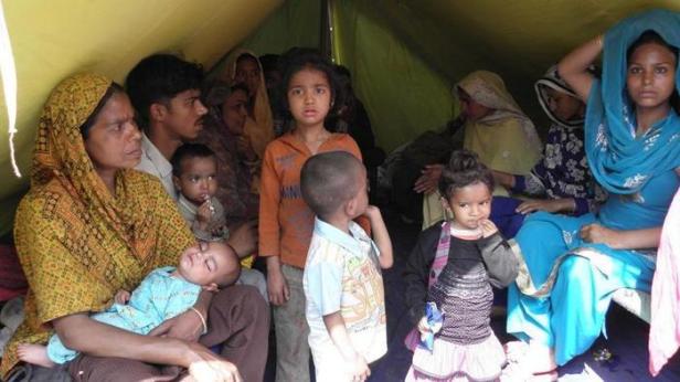 Life in Joseph Colony, Lahore.