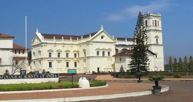 se_cathedral-goa.jpg
