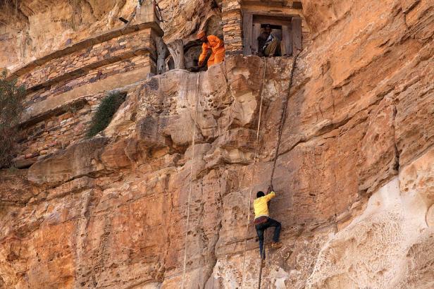 rope-climb-at-debre-damo-monastery-aidan-moran