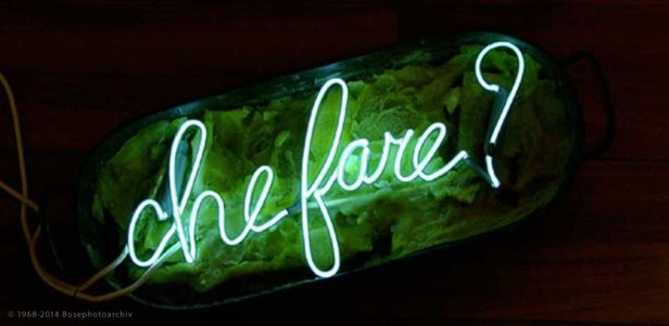 Mario Merz, Che fare. GAM, Torino.