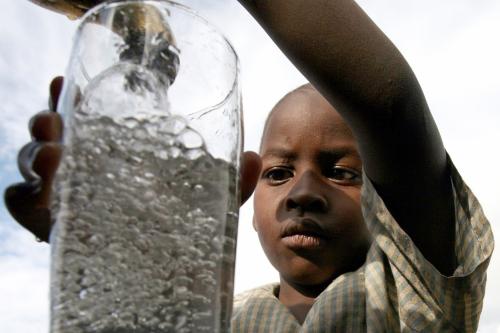 2. Dar da bere agli assetati