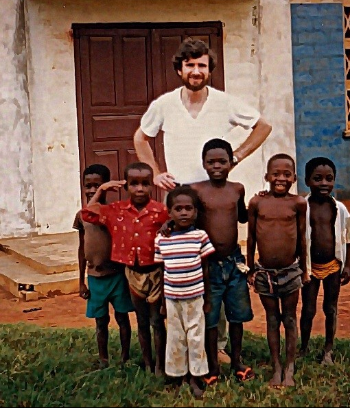 Numa capela de Liati, VR, Ghana, 1987