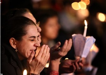 Pope writes Christmas letter to Middle East’s persecuted Christians1