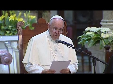 Incontro con le autorità civili della Bolivia, nella Cattedrale di La Paz