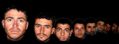 I volti del 21 copti egiziani nelle immagini diffuse dall'Is all'indomani della loro cattura (ansa)