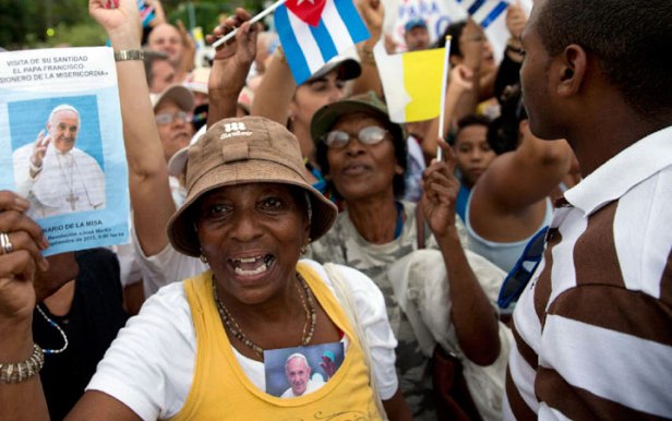 Cuba-Pope-Women-Sing