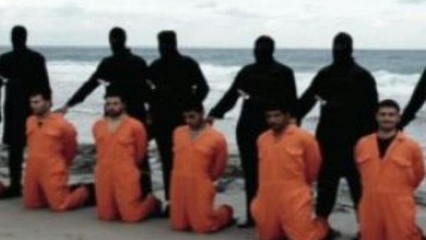 Trucidati dai jihadisti i 21 copti rapiti in Libia
