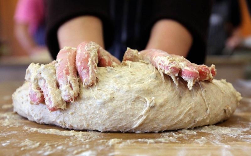 bread-making-1039261_1280-copiar-1024x640