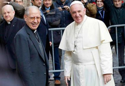 adolfo-nicolas-pachon-actual-papa-negro-junto-al-papa-francisco