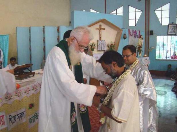 Missionari in Bangladesh.jpg