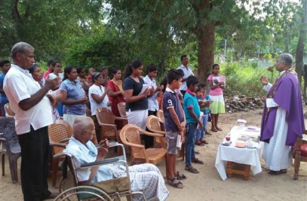 SRI_LANKA_-_0410_-_Messa_1_(600_x_450)