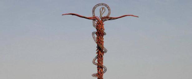 «Come Mosè innalzò il serpente nel deserto, così bisogna che sia innalzato il Figlio dell’uomo» (Gv 3,14)