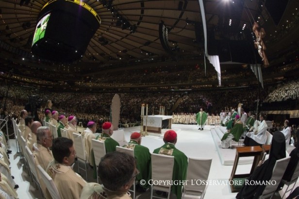 Holy Mass at the Madison Square Garden in New York3
