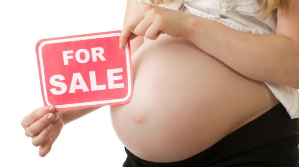 Il mondo dica basta all'utero in affitto