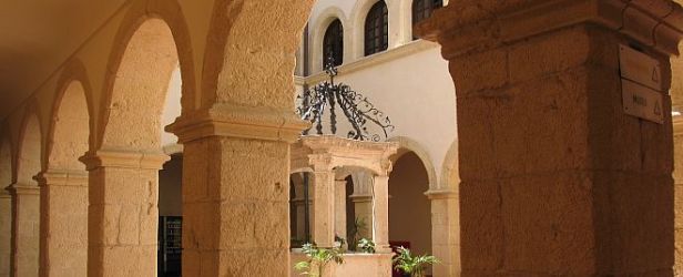 silenzio e solitudine, luce e bellezza, preghiera e contemplazione  (4)